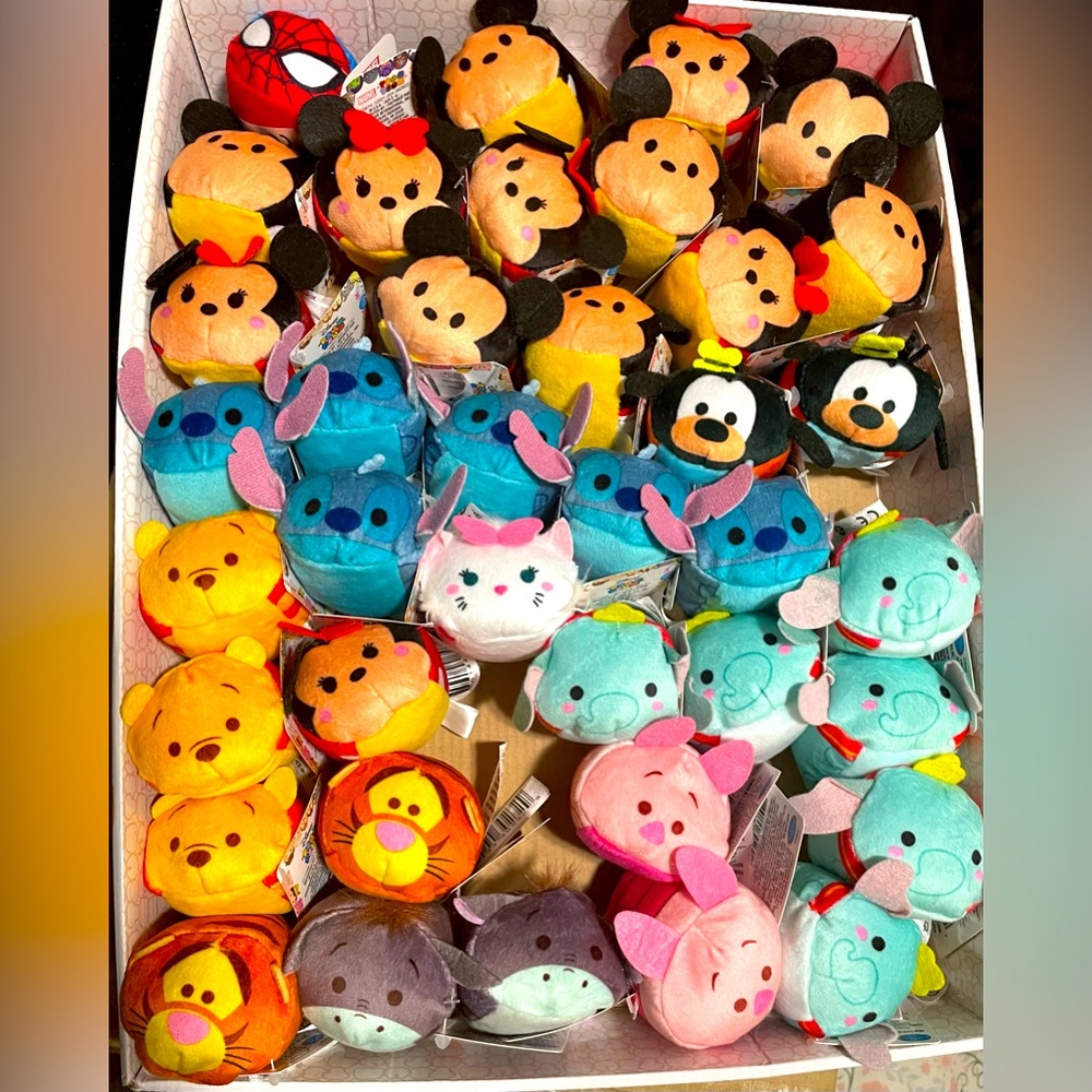 NWT Disney STOCKING STUFFERS Tsum Tsum approx 3” you pick $7 ea
